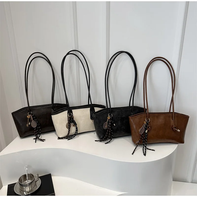 European American Retro Tote Bag, Korean Fashion Shoulder Bags Advanced Simple Handbag New Large Capacity Pendant Versatile Bags - Image 5