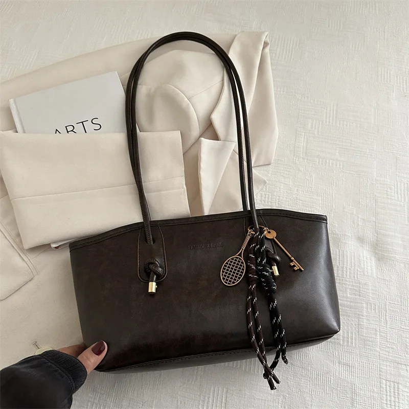European American Retro Tote Bag, Korean Fashion Shoulder Bags Advanced Simple Handbag New Large Capacity Pendant Versatile Bags - Image 3